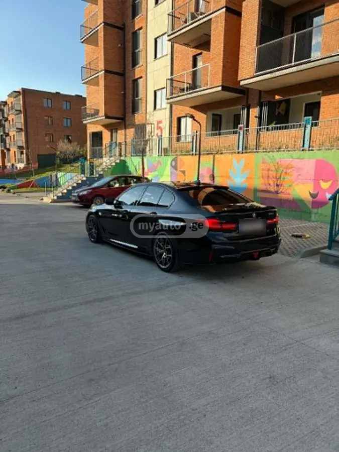 BMW 540 2018 — photo 2