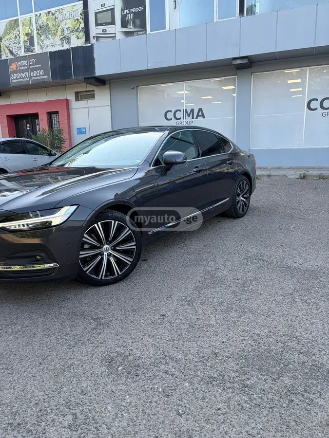 Volvo S90 2023 — photo 2