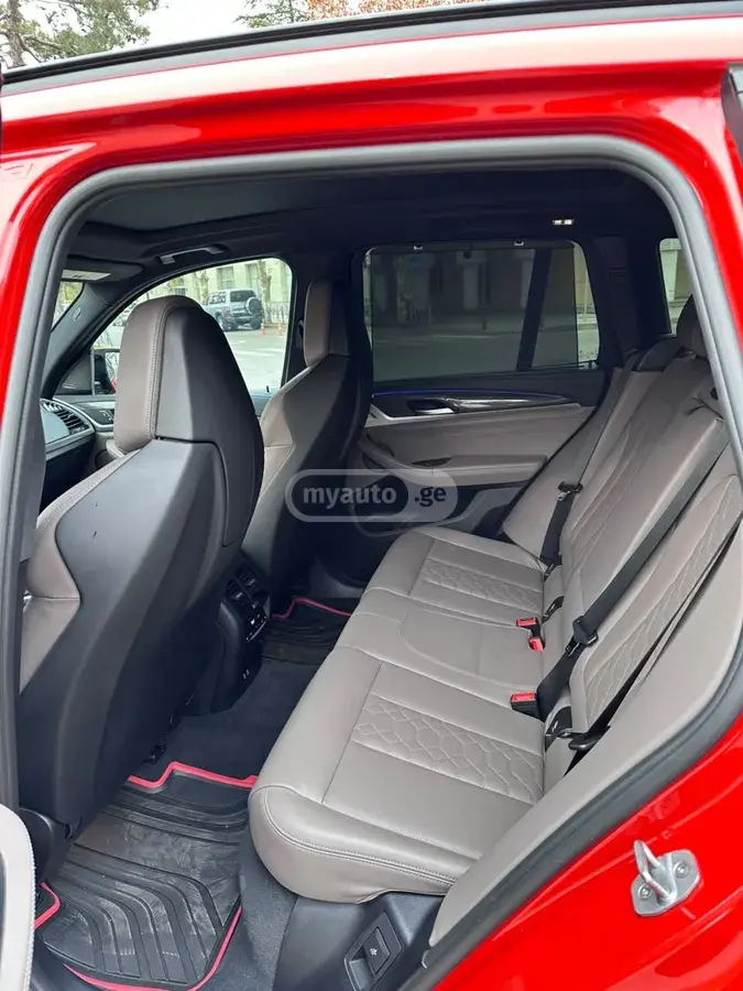 BMW X3 2021 — photo 2