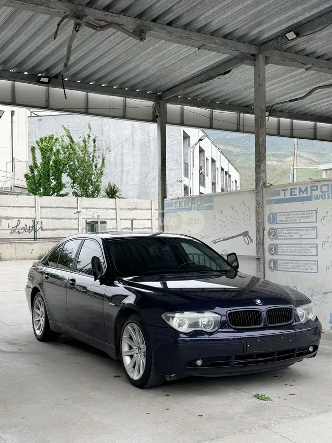 BMW 730