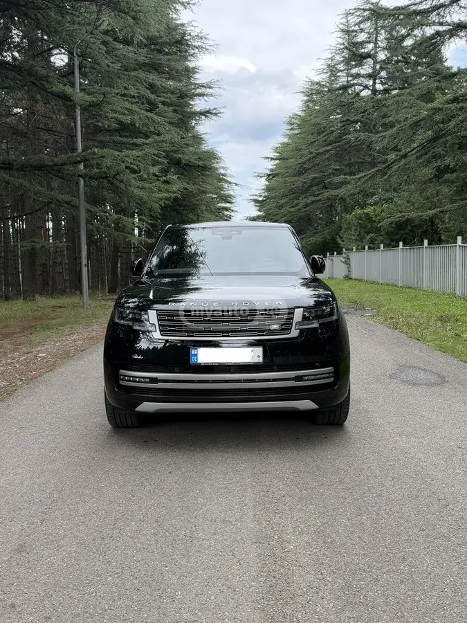 Land Rover Range Rover Vogue 2025 — photo 2