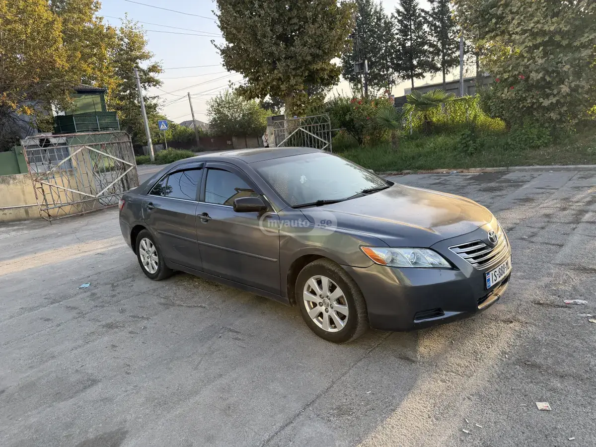 Toyota Camry 2007 — photo 2