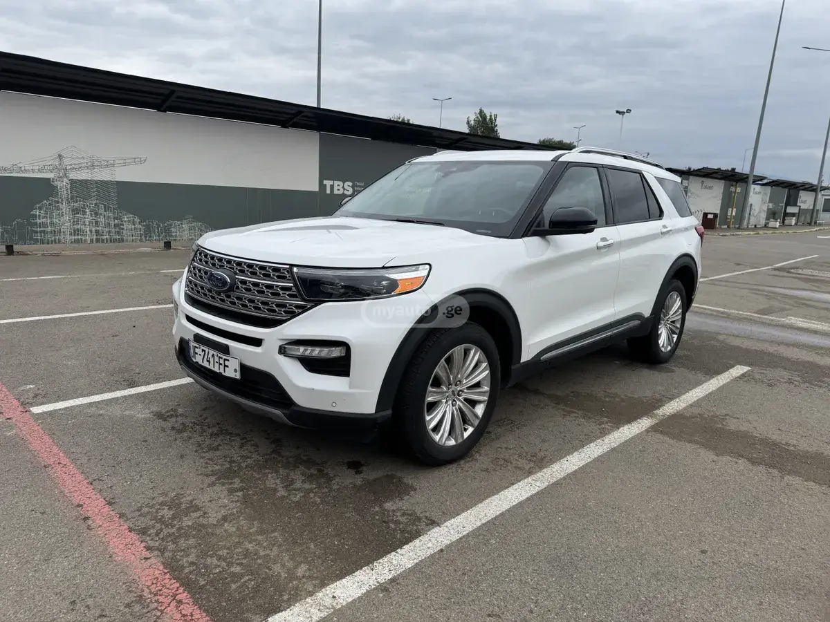 Ford Explorer 2023 — photo 2