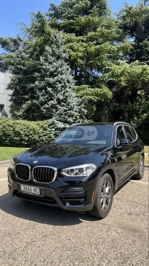 BMW X3 2021 — photo 2