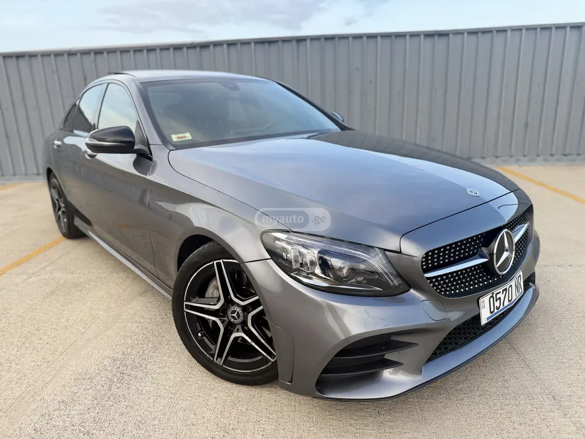 Mercedes-Benz C 300