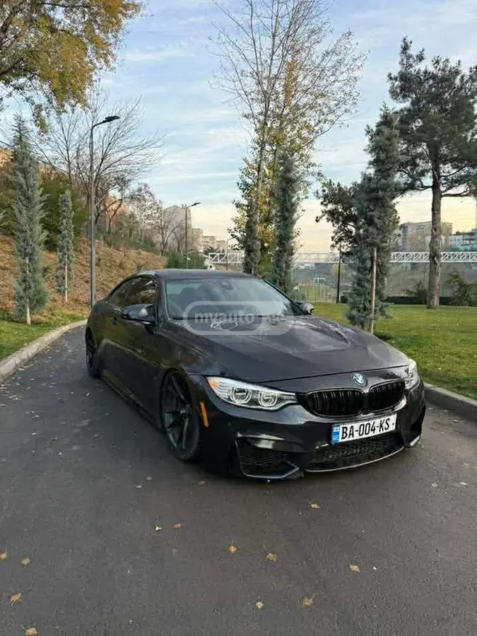 BMW M4 2015 — photo 2