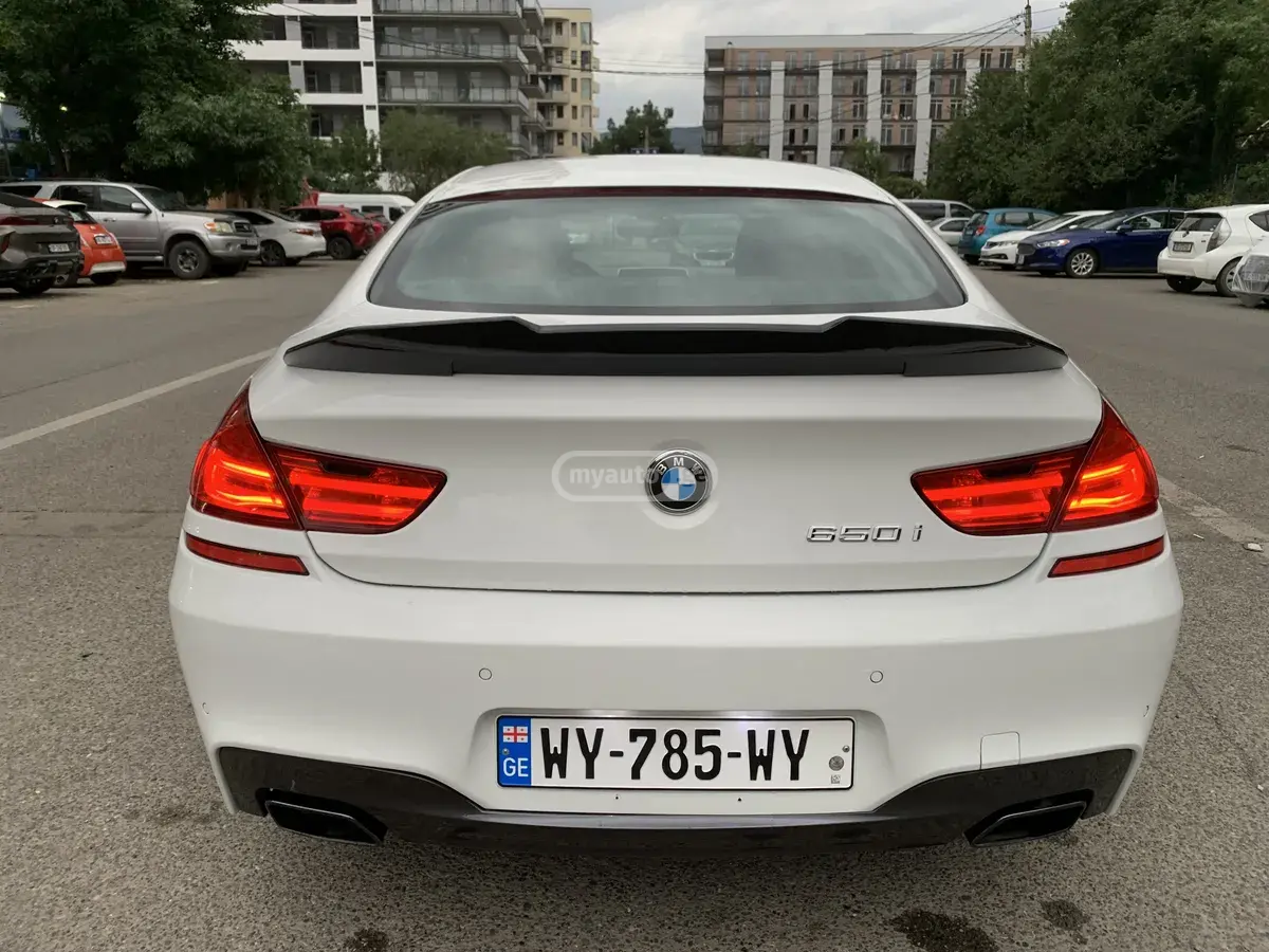 BMW 650