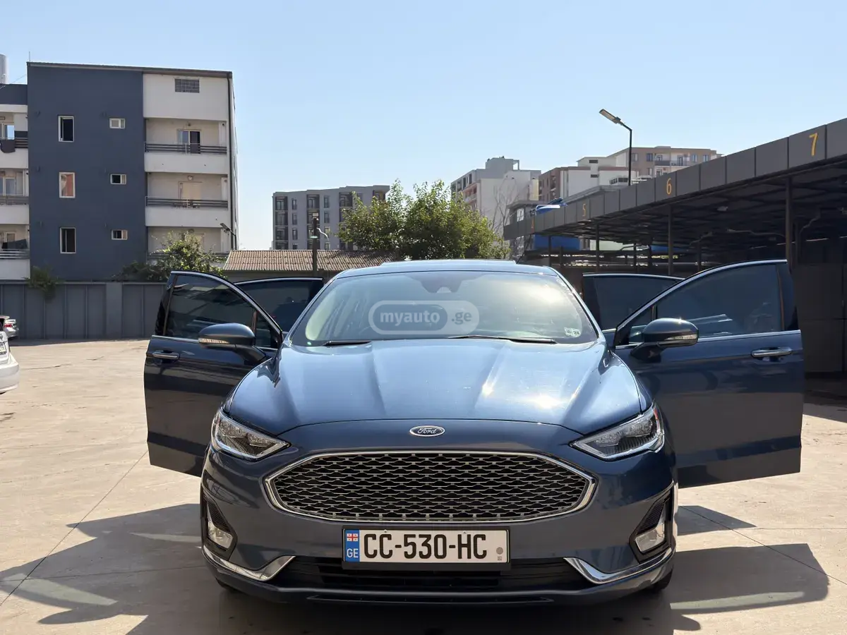 Ford Fusion