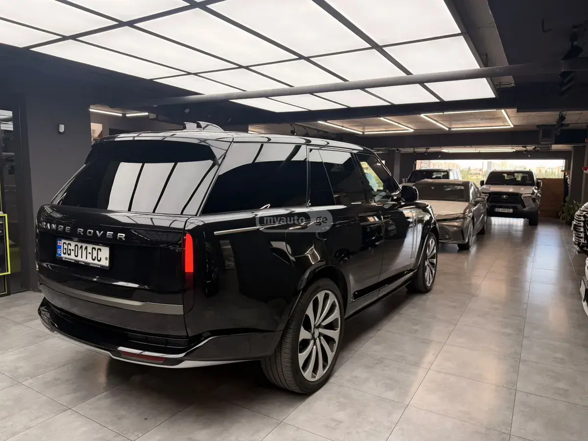 Land Rover Range Rover 2024 — photo 2