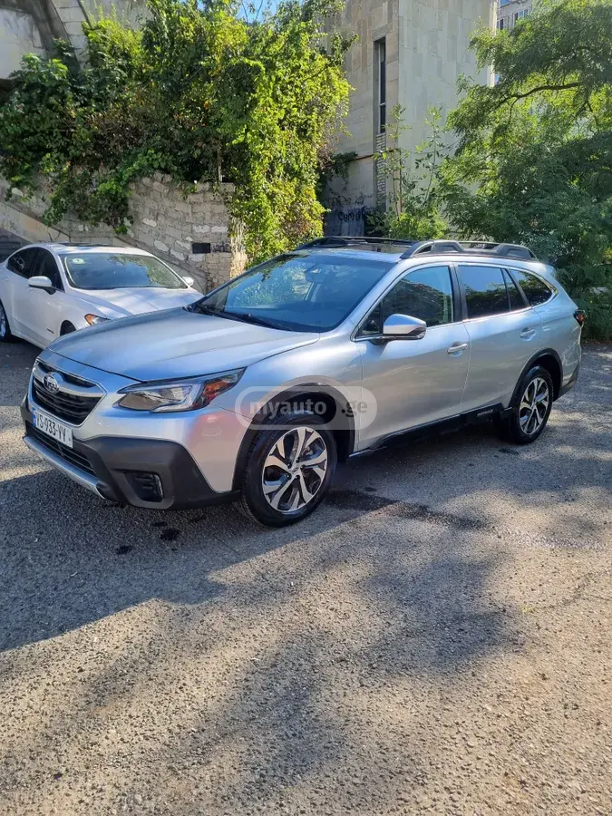 Subaru Outback 2019 — photo 2