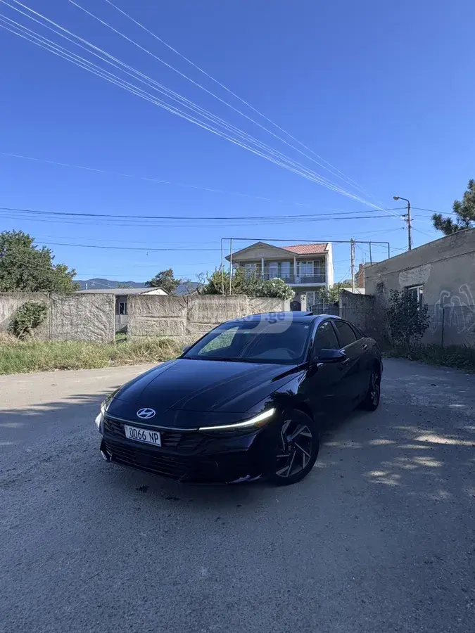 Hyundai Elantra