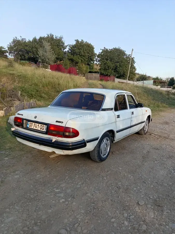GAZ 3110