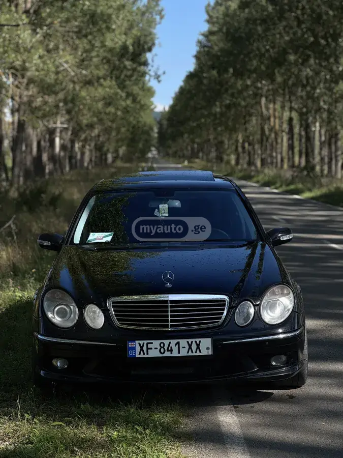 Mercedes-Benz E 280 2005 — photo 2