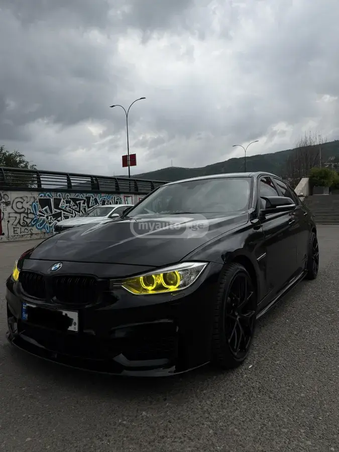 BMW 335 2015 — photo 2