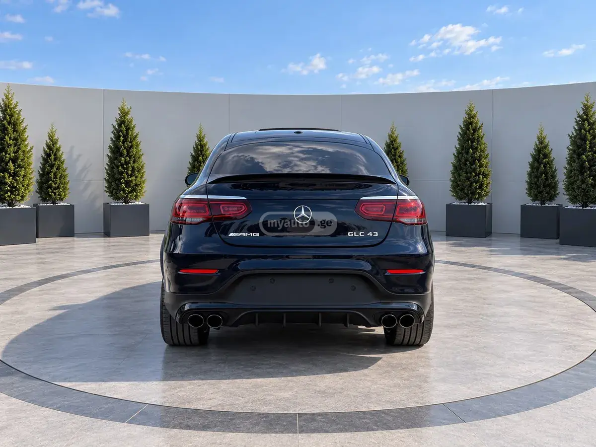 Mercedes-Benz GLC 43 AMG Coupe 2021 — photo 2