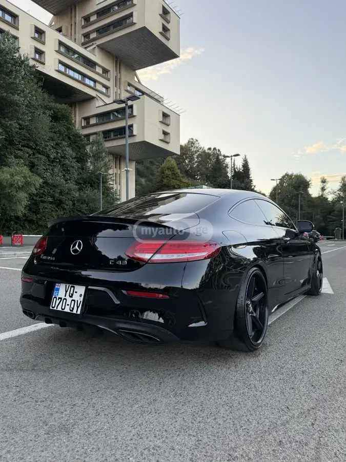 Mercedes-Benz C 43 AMG