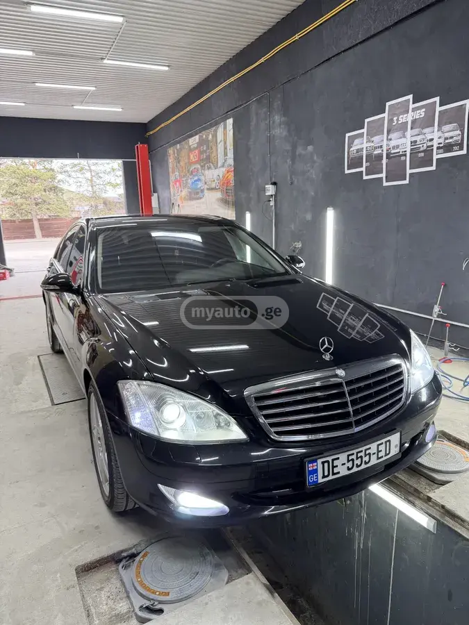 Mercedes-Benz S 550