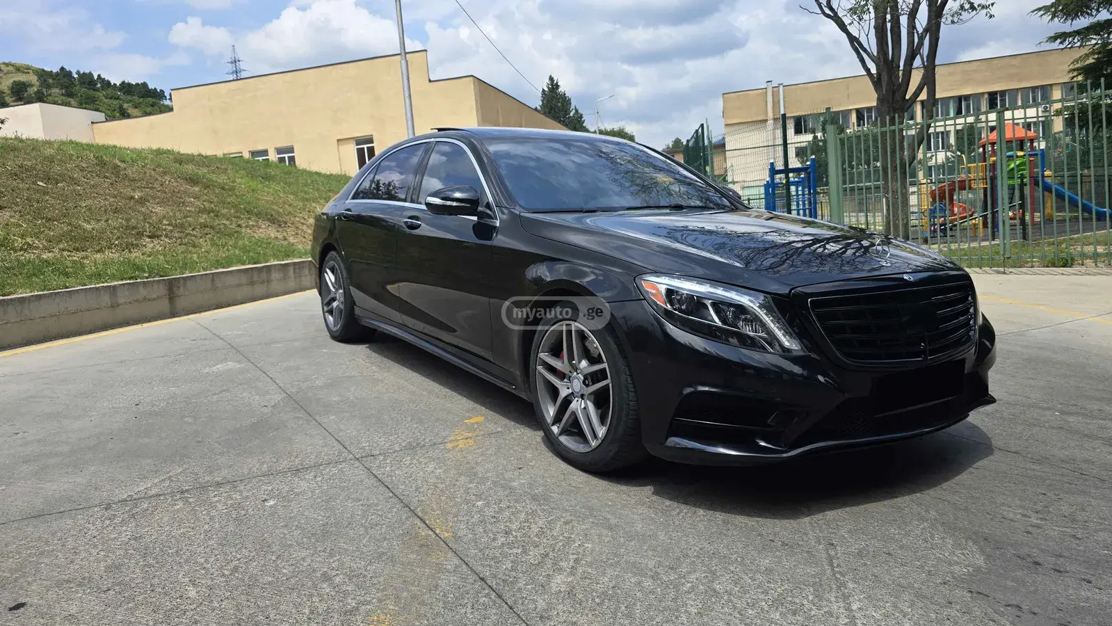 Mercedes-Benz S 550