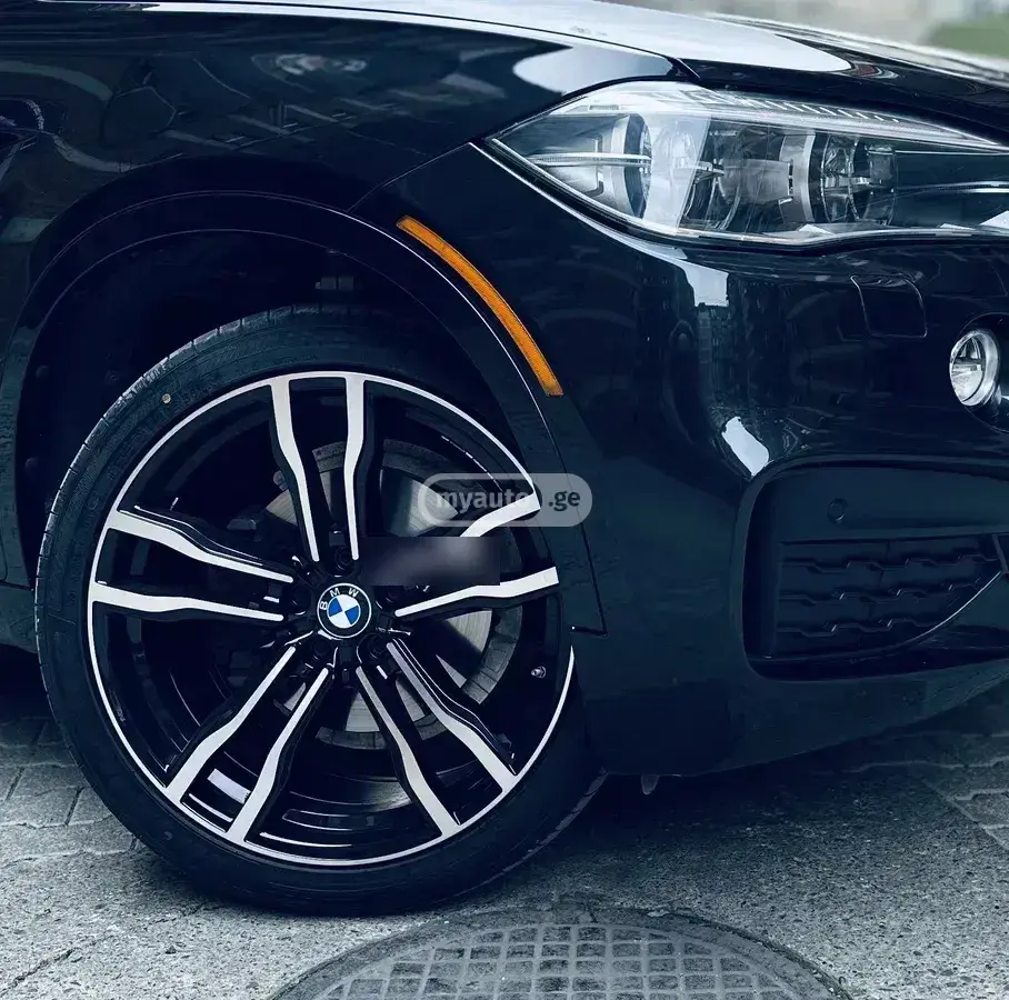 BMW X6 2016 — photo 2