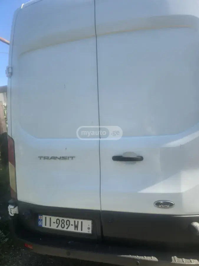 Ford Transit 2018 — photo 2