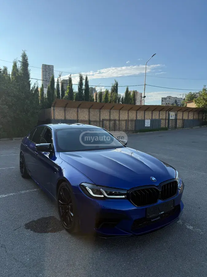 BMW M5 2019 — photo 2
