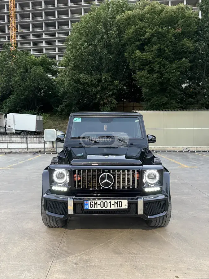 Mercedes-Benz G 400