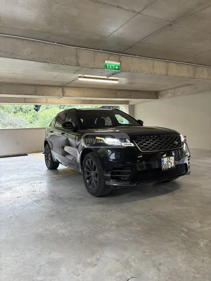 Land Rover Range Rover Velar 2019 — photo 2