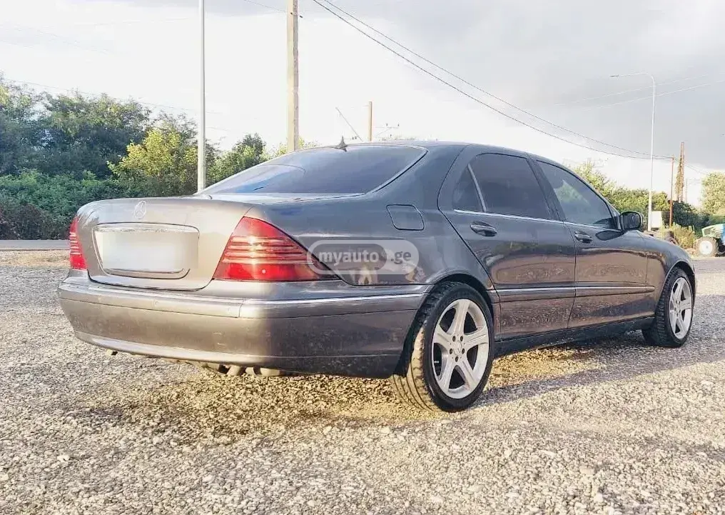 Mercedes-Benz S 430