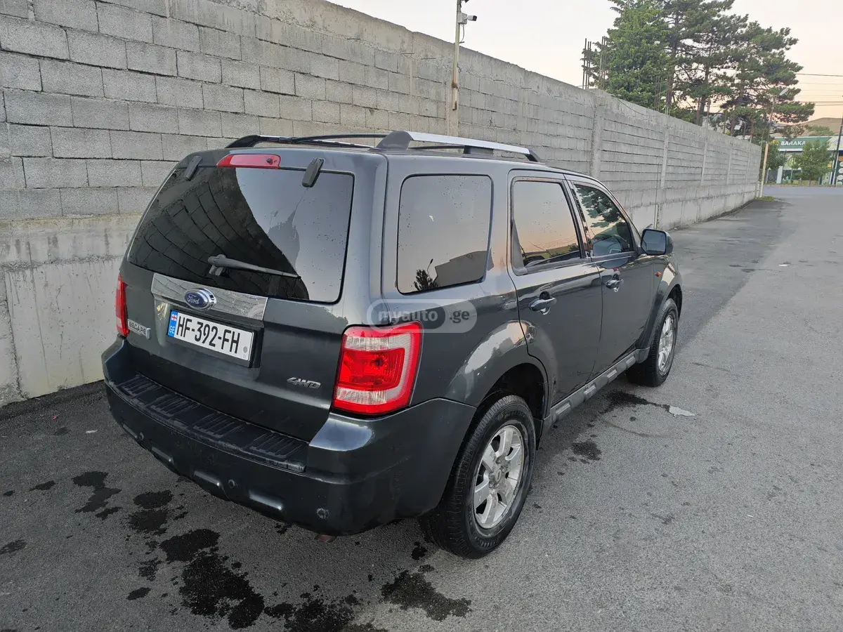 Ford Escape 2008 — photo 2