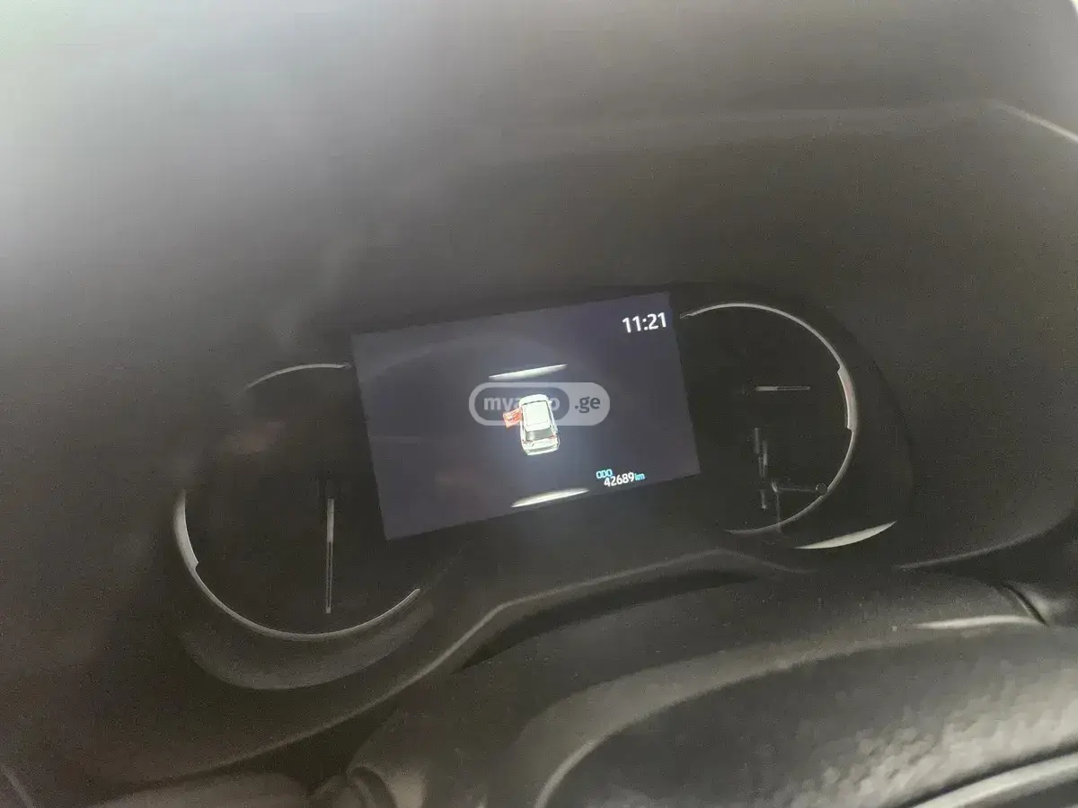 Toyota RAV4 2021 — photo 2