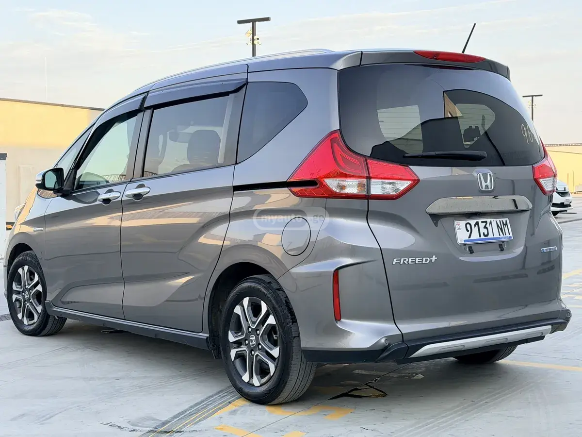 Honda Freed 2022 — photo 2