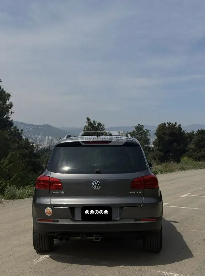 Volkswagen Tiguan 2013 — photo 2