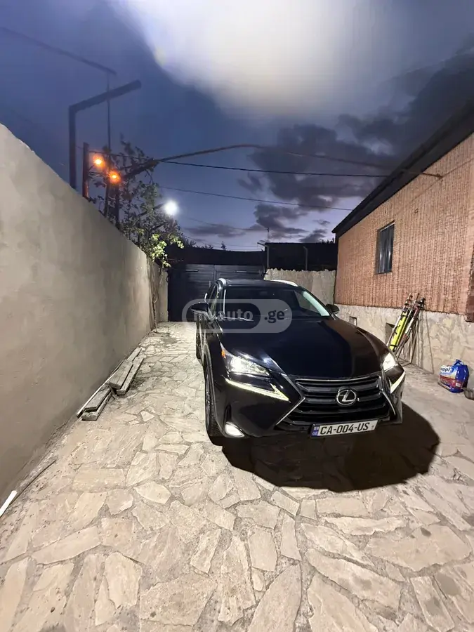 Lexus NX 200 2015 — photo 2