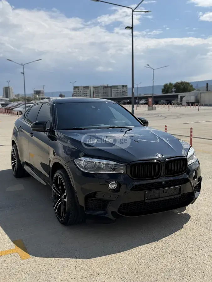 BMW X6 M