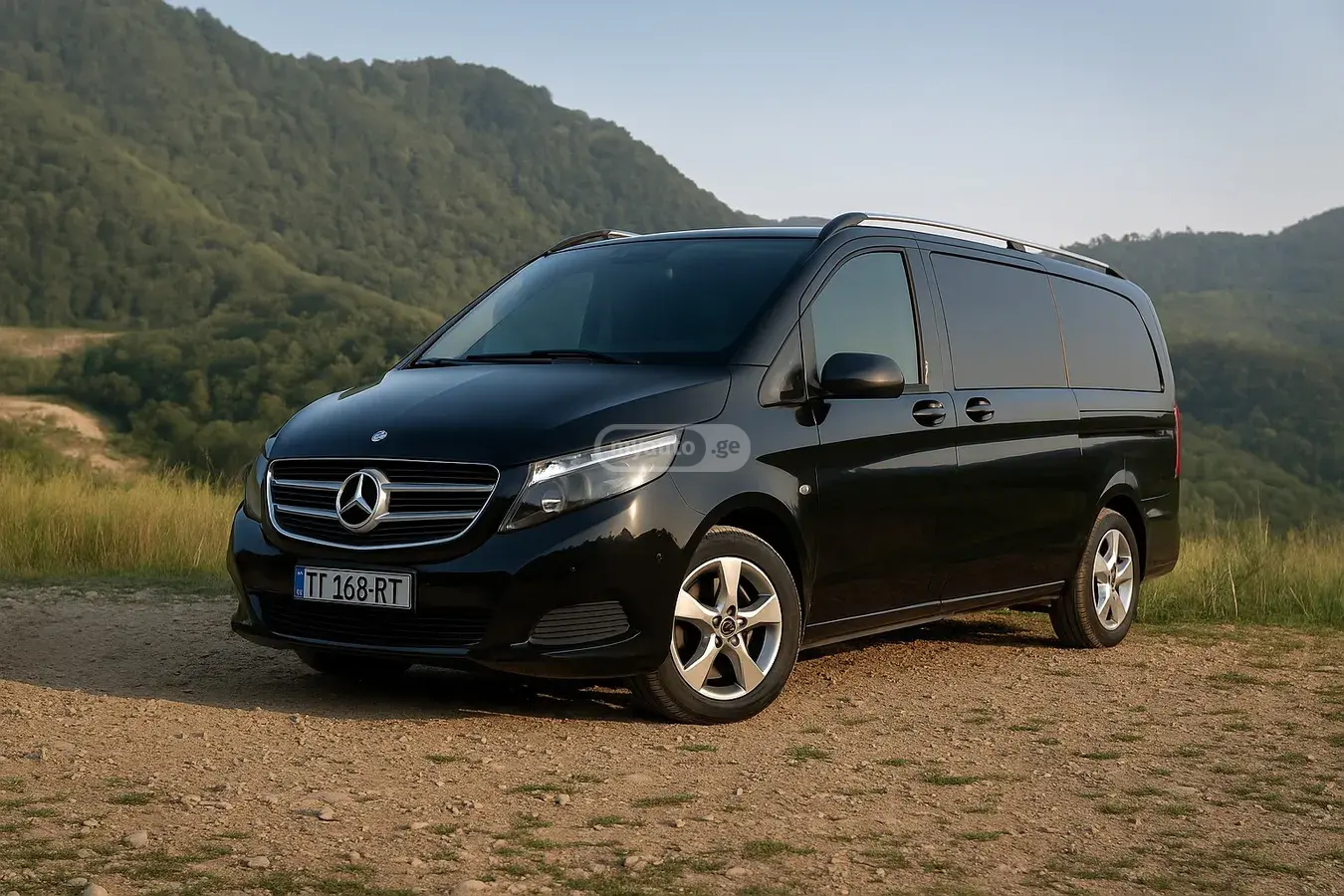 Mercedes-Benz V 220