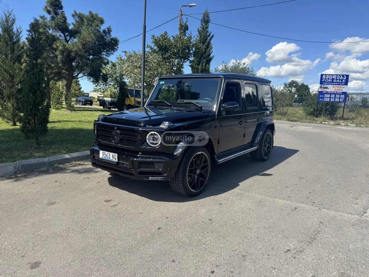 Mercedes-Benz G 400