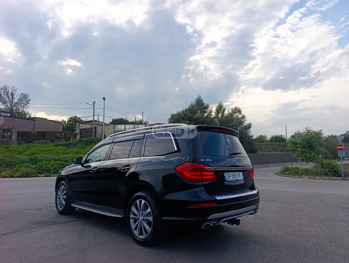 Mercedes-Benz GL 450 2012 — photo 2