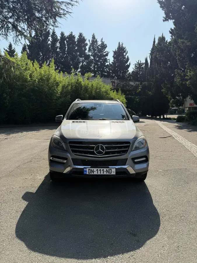Mercedes-Benz ML 350