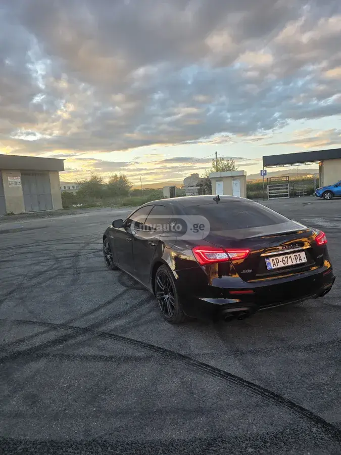 Maserati Ghibli