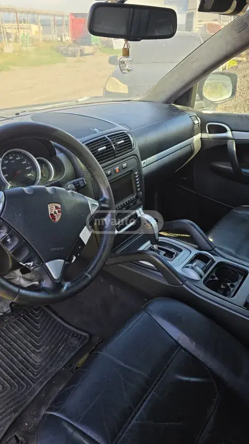 Porsche Cayenne 2007 — photo 2