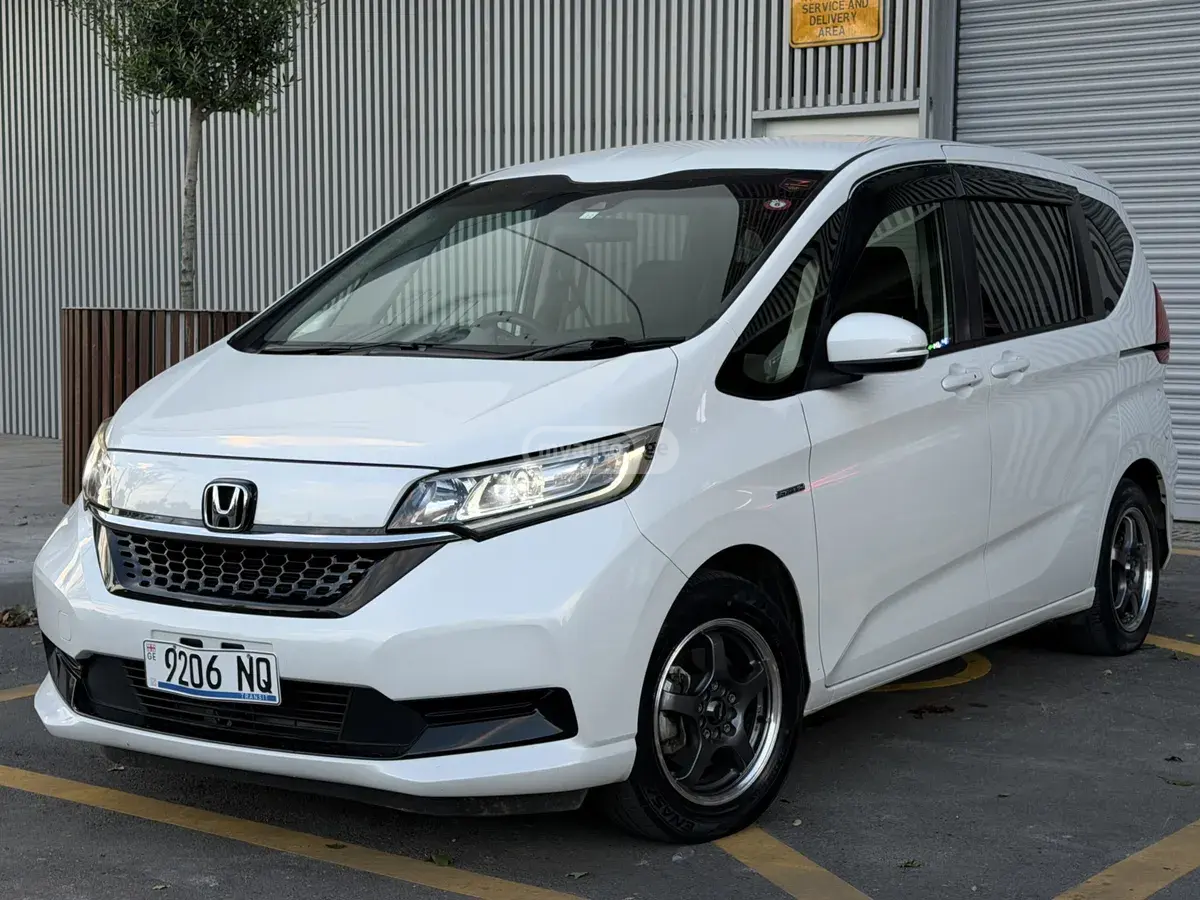 Honda Freed 2020 — photo 2