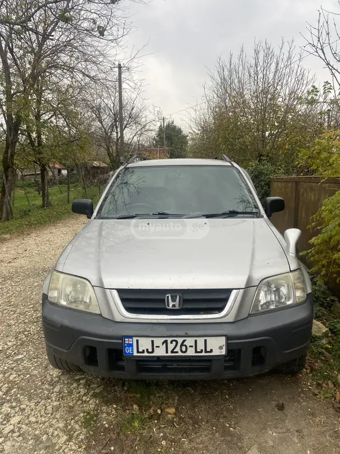 Honda CR-V 1997 — photo 2