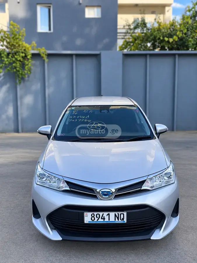 Toyota Corolla 2021 — photo 2