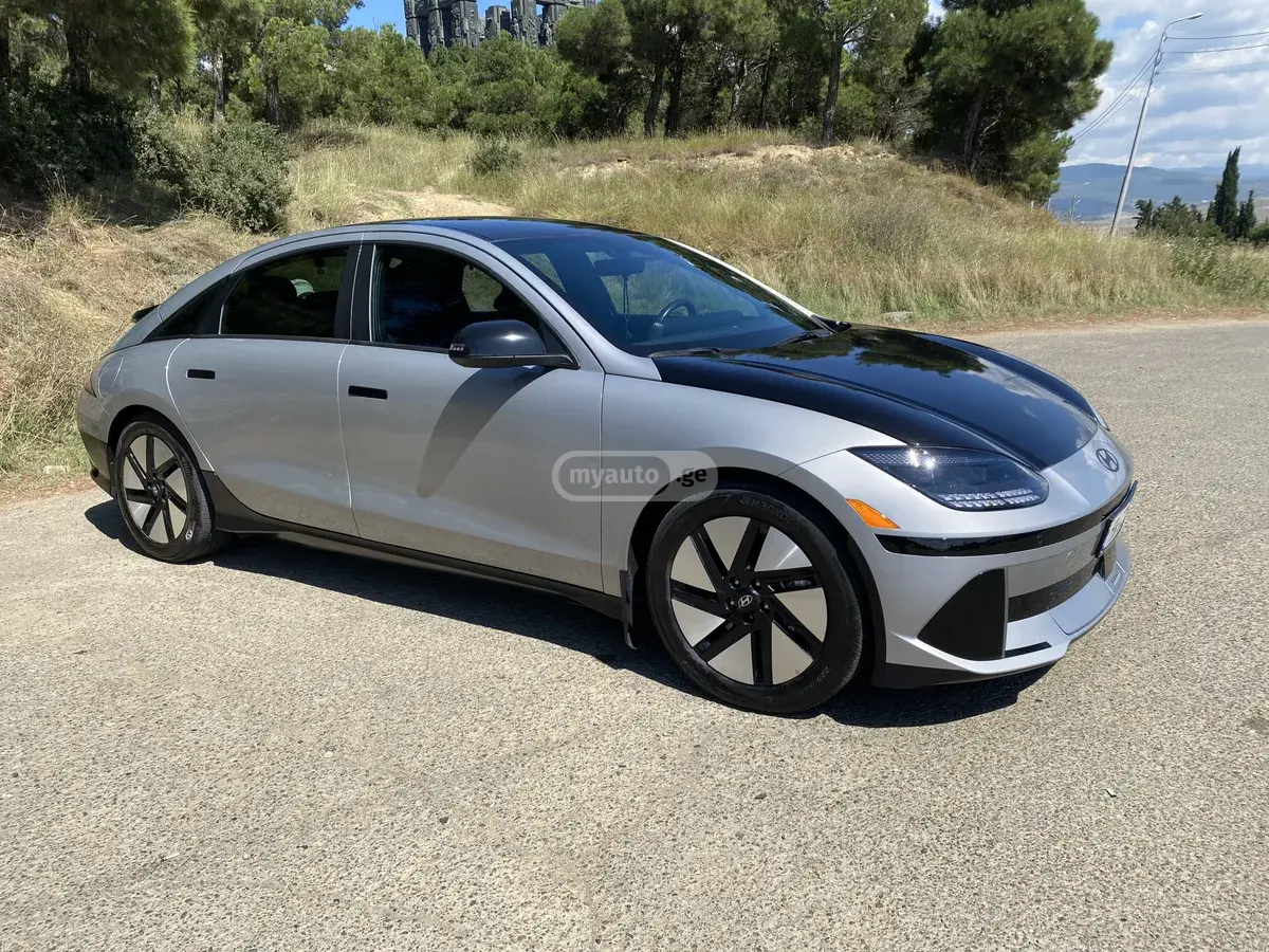 Hyundai Ioniq 6
