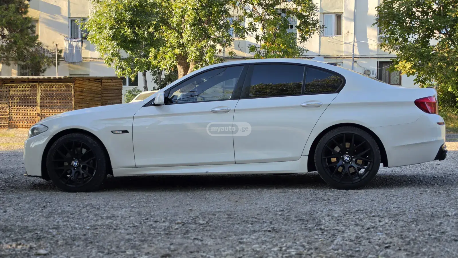 BMW 535 2012 — photo 2