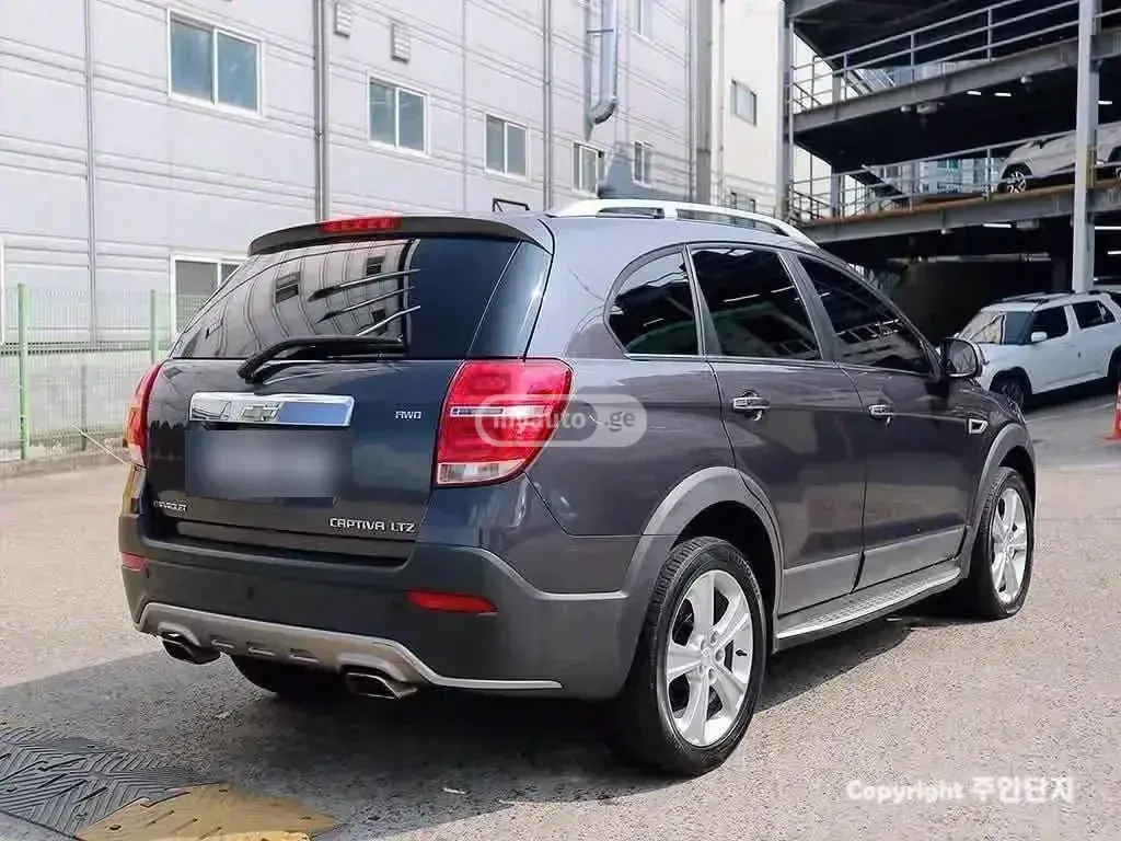 Chevrolet Captiva 2014 — photo 2