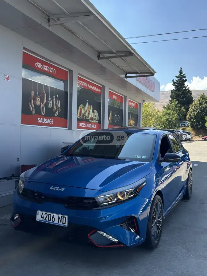 Kia Forte 2023 — photo 2