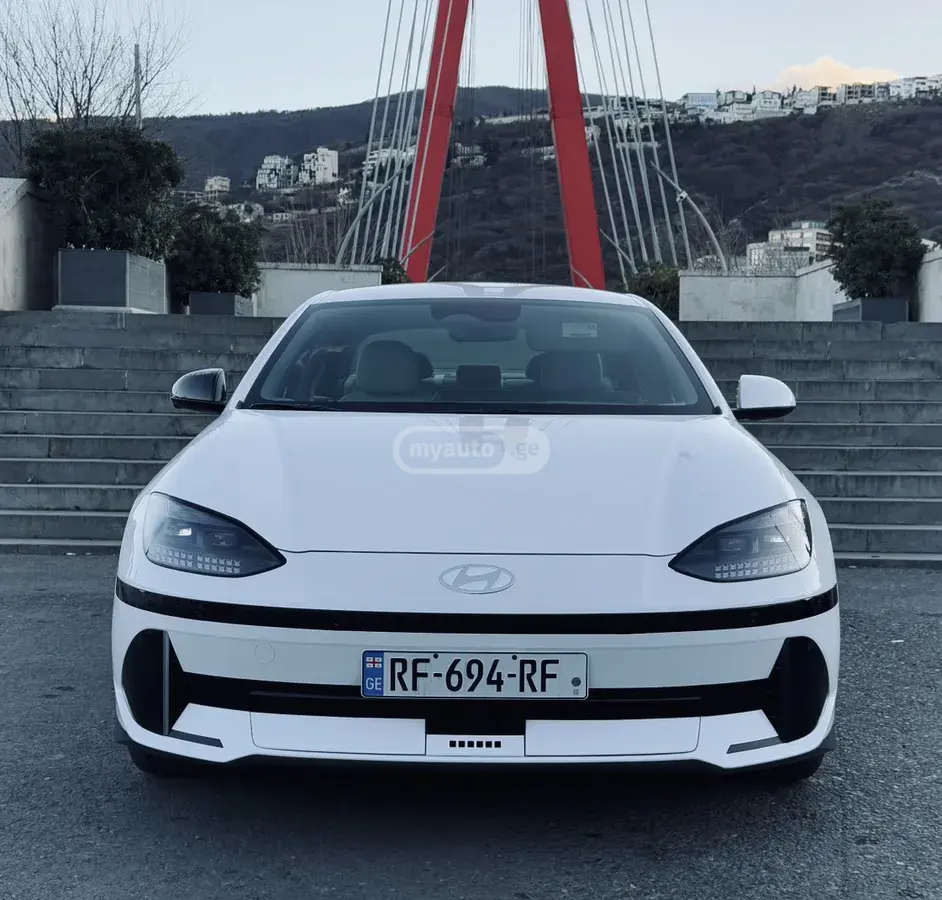 Hyundai Ioniq 6 2023 — photo 2