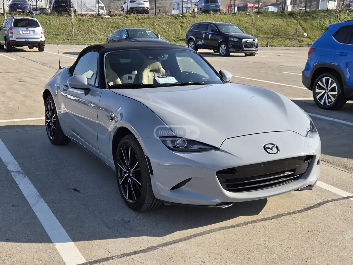 Mazda MX-5 2024 — photo 2