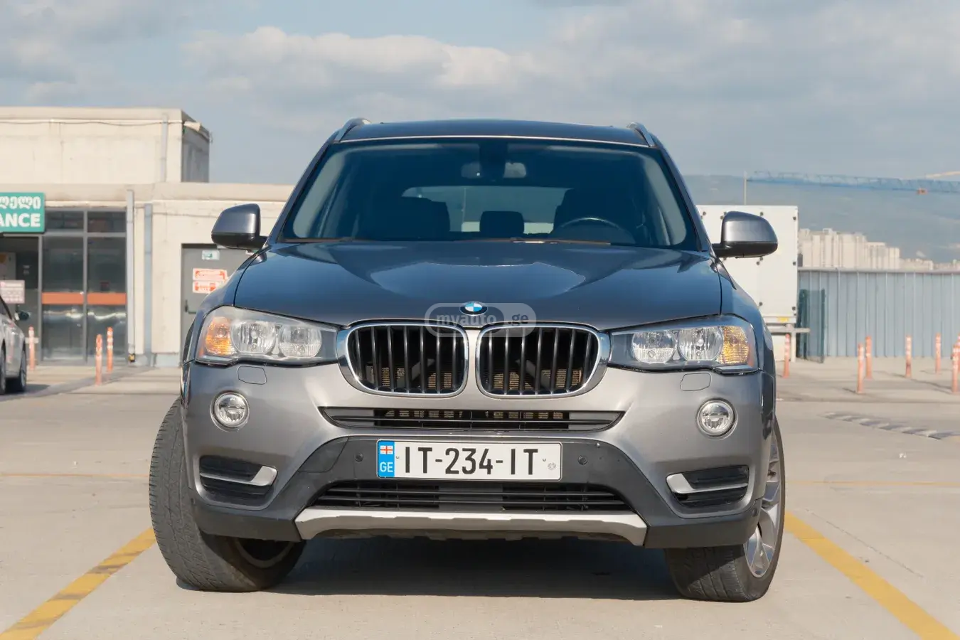 BMW X3 2017 — photo 2